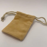 Velvet ring pouch for rings